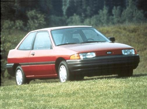 Most Popular Hatchbacks of 1992 - 1992 Ford Escort