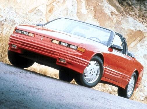 Most Popular Convertibles of 1992 - 1992 Oldsmobile Cutlass Supreme