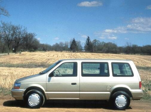 Most Fuel Efficient Van/Minivans of 1992 - 1992 Plymouth Voyager