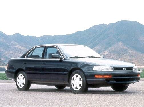Most Popular Sedans of 1992 - 1992 Toyota Camry
