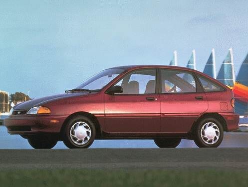 Most Fuel Efficient Sedans of 1996 - 1996 Ford Aspire