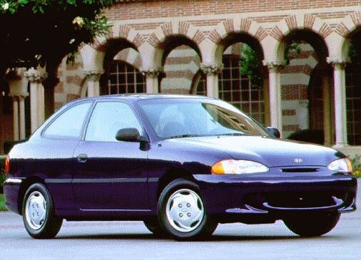 Most Fuel Efficient Hatchbacks of 1996 - 1996 Hyundai Accent