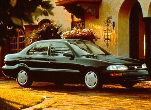 Top Consumer Rated Sedans of 1997 - 1997 Geo Prizm