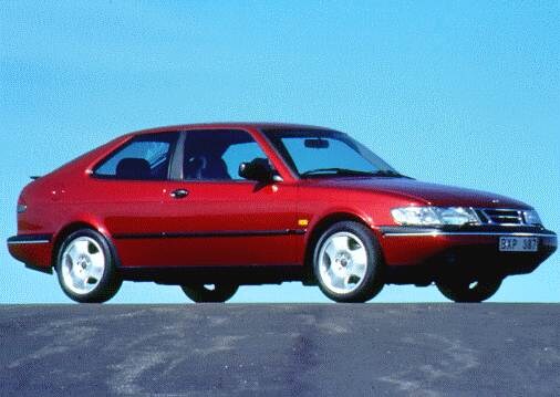 Most Fuel Efficient Luxury Vehicles of 1997 - 1997 Saab 900