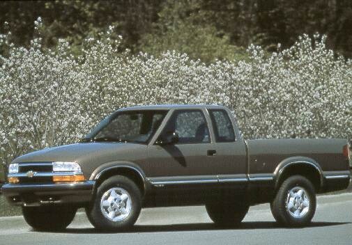 Most Fuel Efficient Trucks of 1998 - 1998 Chevrolet S10 Extended Cab