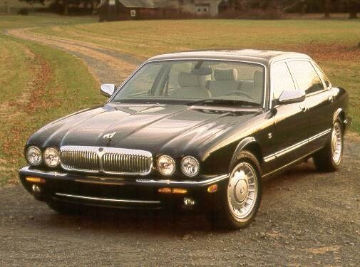 Highest Horsepower Sedans of 2000 - 2000 Jaguar XJ