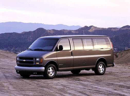 Highest Horsepower Van/Minivans of 2001 - 2001 Chevrolet Express 3500 Passenger