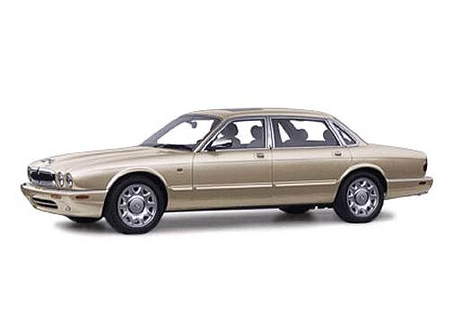 Highest Horsepower Luxury Vehicles of 2001 - 2001 Jaguar XJ