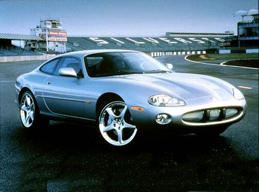 Highest Horsepower Luxury Vehicles of 2001 - 2001 Jaguar XK