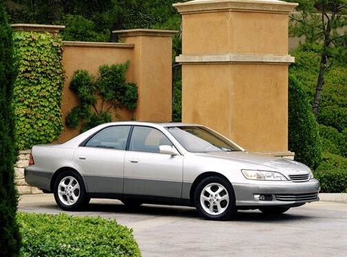 Top Consumer Rated Sedans of 2001 - 2001 Lexus ES