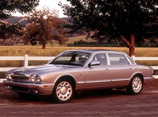 Highest Horsepower Luxury Vehicles of 2002 - 2002 Jaguar XJ