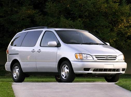 Top Consumer Rated Van/Minivans of 2002 - 2002 Toyota Sienna