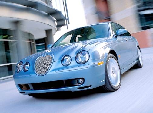 Most Fuel Efficient Luxury Vehicles of 2004 - 2004 Jaguar S-Type