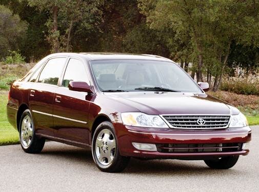 Top Consumer Rated Sedans of 2004 - 2004 Toyota Avalon