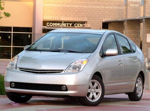 Most Fuel Efficient Hatchbacks of 2004 - 2004 Toyota Prius