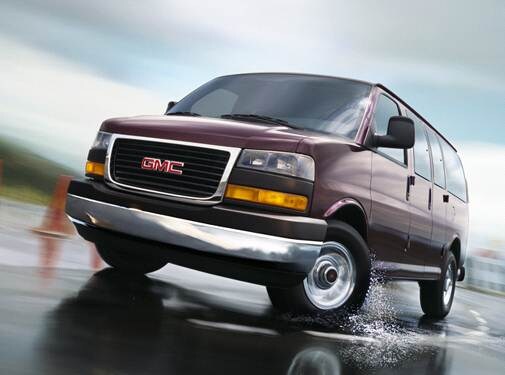 Highest Horsepower Van/Minivans of 2007 - 2007 GMC Savana 3500 Passenger