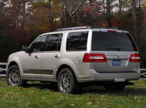 Top Consumer Rated SUVS of 2008 - 2008 Lincoln Navigator