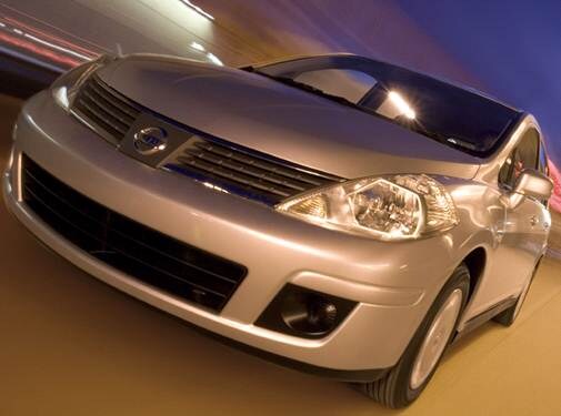 Most Fuel Efficient Sedans of 2008 - 2008 Nissan Versa