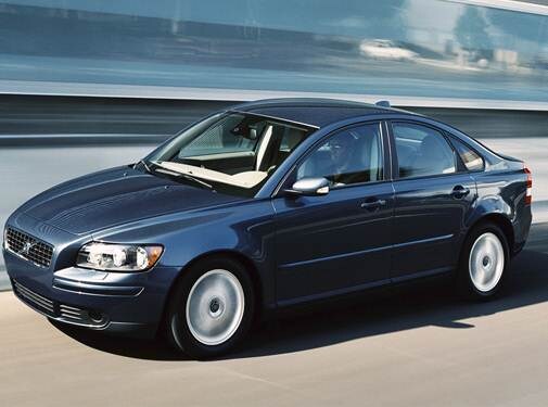 Most Fuel Efficient Luxury Vehicles of 2008 - 2008 Volvo S40
