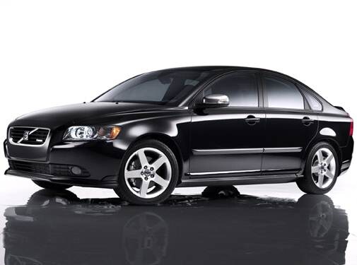 Most Fuel Efficient Luxury Vehicles of 2009 - 2009 Volvo S40