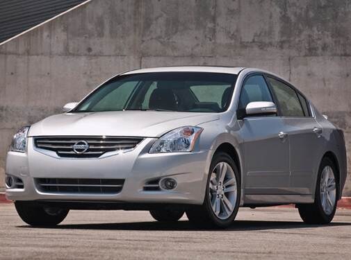 Most Popular Sedans of 2010 - 2010 Nissan Altima
