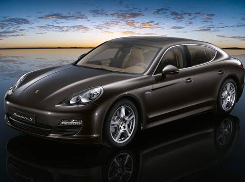 Top Consumer Rated Sedans of 2010 - 2010 Porsche Panamera