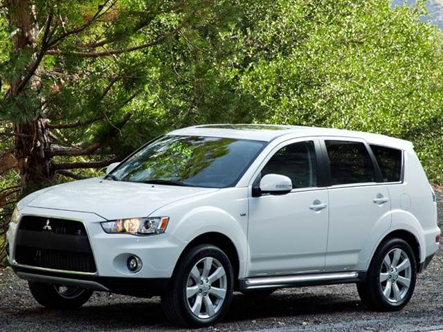 10 Best Used Family Cars Under $15,000 (2015) - 2012 Mitsubishi Outlander
