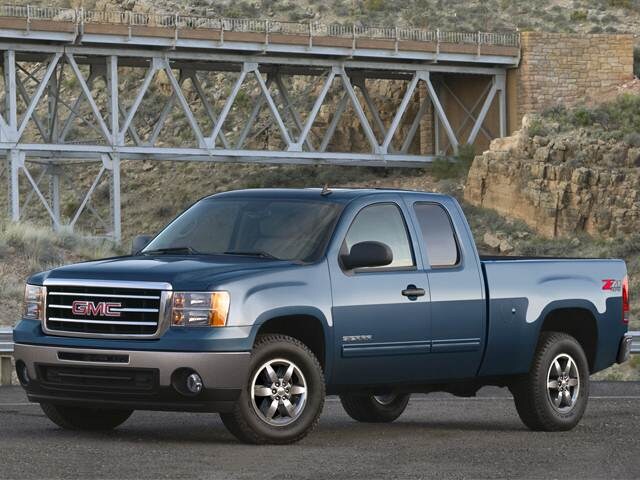 Best Safety Rated Trucks of 2013 - 2013 GMC Sierra 1500 Extended Cab