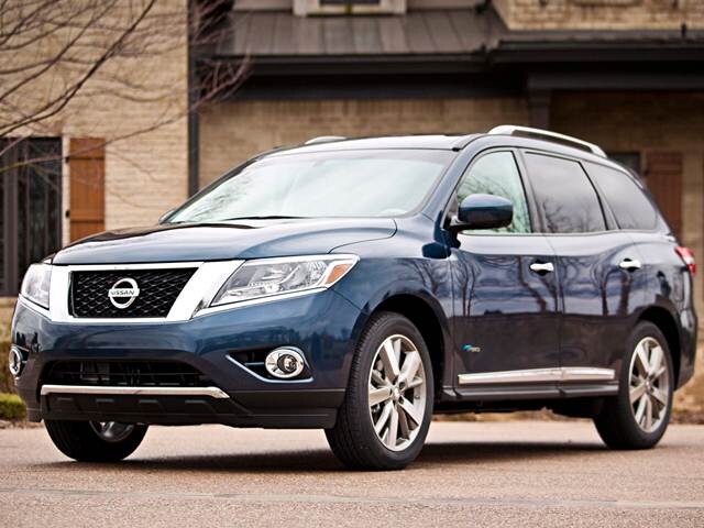 Best Safety Rated Hybrids of 2014 - 2014 Nissan Pathfinder