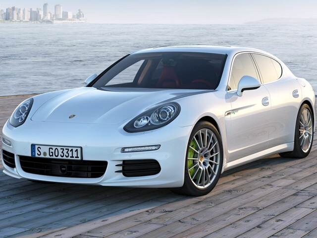 Highest Horsepower Hybrids of 2015 - 2015 Porsche Panamera