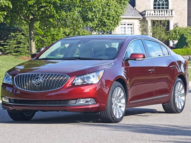 Most Popular Luxury Vehicles of 2016 - 2016 Buick LaCrosse