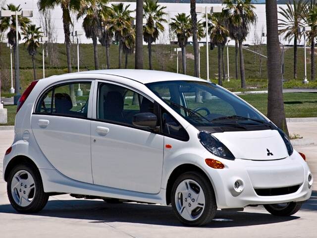 Most Fuel Efficient Electric Cars of 2016 - 2016 Mitsubishi i-MiEV