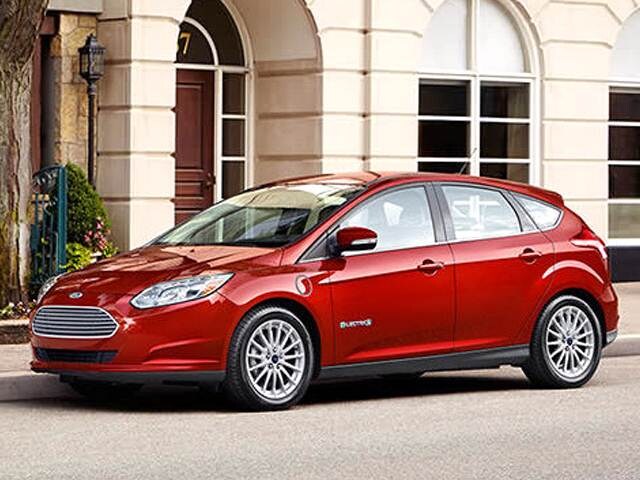 Most Fuel Efficient Hatchbacks of 2017 - 2017 Ford Focus