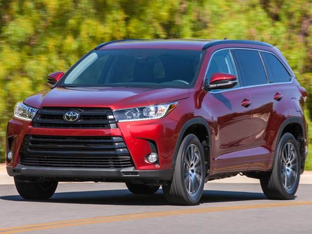 Best Safety Rated Crossovers of 2017 - 2017 Toyota Highlander