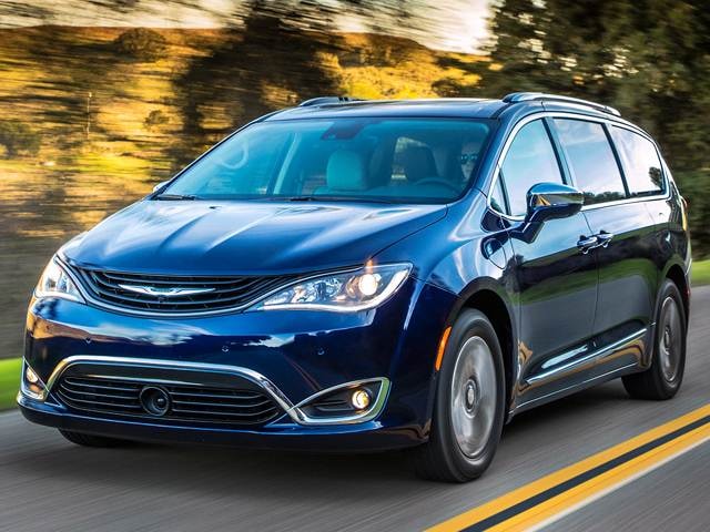 Top Expert Rated Van/Minivans of 2018 - 2018 Chrysler Pacifica Hybrid