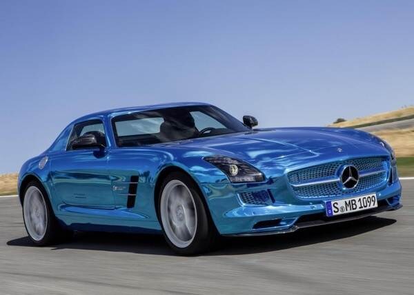 2014-mercedes-benz-amg-sls-e-cell-front-action-600-001