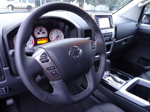 Editors' Page: 2014 Nissan Titan 17
