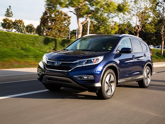 15 Best Family Cars: 2015 Honda CR-V - Kelley Blue Book 15 Best Family Cars: 2015 Honda CR-V - Kelley Blue Book