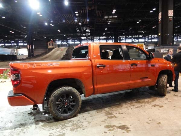 2015 Toyota Tundra, Tacoma, 4Runner TRD Pro bow in Chicago - Kelley