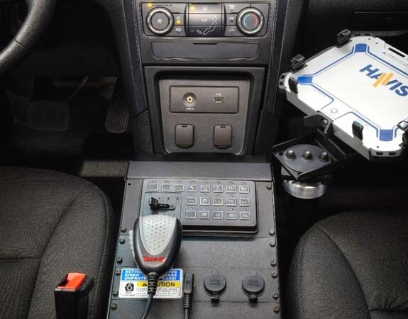 Free Car History Report >> 2016 Ford Police Interceptor Utility adds cool tech - Kelley Blue Book Free Car History Report >> 2016 Ford Police Interceptor Utility adds cool tech - Kelley Blue Book