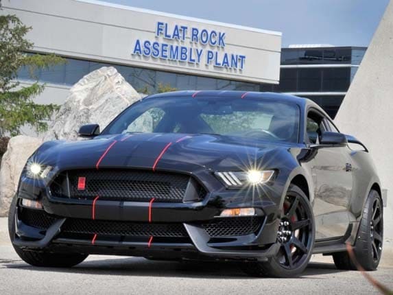 2016 Ford Shelby GT350R production begins - Kelley Blue Book