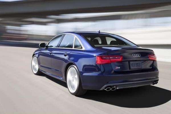 13s640tfsi_02_hrgb__mid-600-001