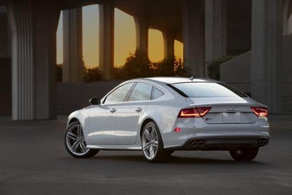 13s740tfsi_05_hrgb__mid-600-001