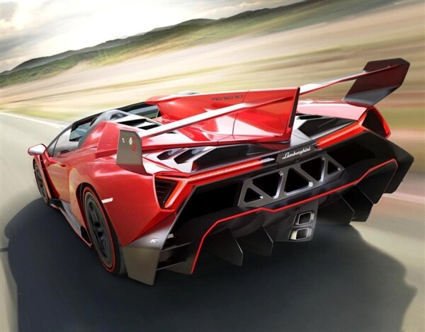 Lamborghini Veneno Roadster revealed - priced at $4.5 ...