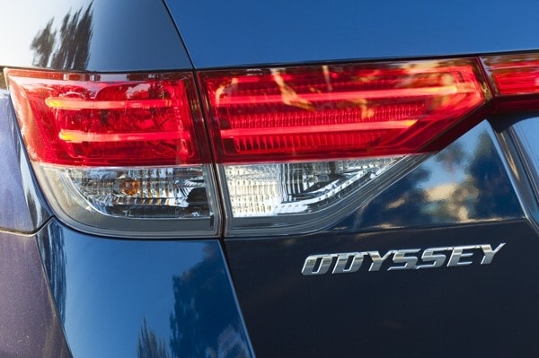 Photo Gallery: Minivan Best Buy of 2015 15