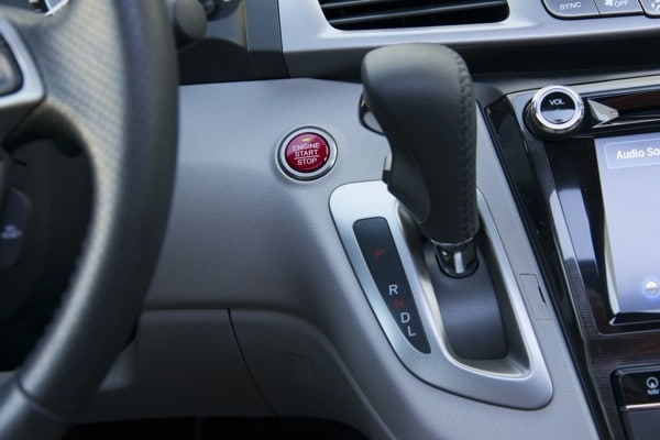 Photo Gallery: Minivan Best Buy of 2015 28