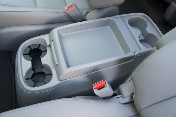 Photo Gallery: Minivan Best Buy of 2015 30