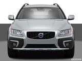 2016 Volvo XC70 Low/wide front photo