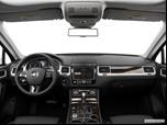 2016 Volkswagen Touareg Dashboard, center console, gear shifter view photo