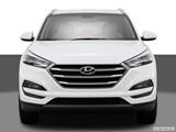 2016 Hyundai Tucson Low/wide front photo